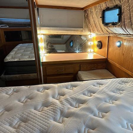 Annapolis Boat Life - Overnight Stays Екстер'єр фото